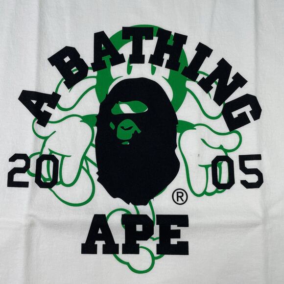 BAPE Baby Milo 2005 New Year Tee Size M - Picture 3 of 9